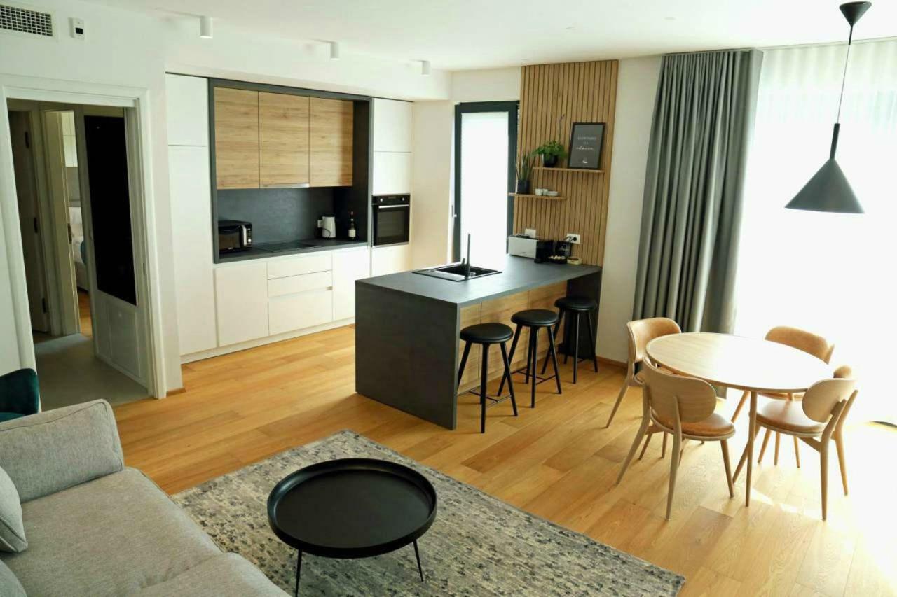 Regentova Suites ลูบลิยานา ภายนอก รูปภาพ